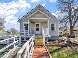 1360 James St, Burton, MI 48529
