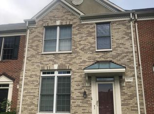 11724 Valley Ridge Cir, Fairfax, VA 22033