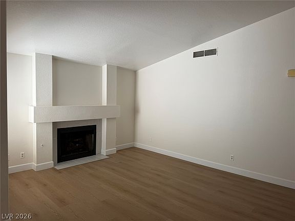5th image of 2324 Chapman Hill Dr