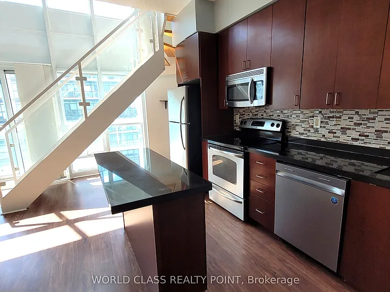 155 Legion Rd N #Penthouse 2907 — Photo 10
