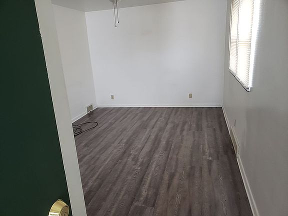 2nd image of 243 & 245 Fremont Ave