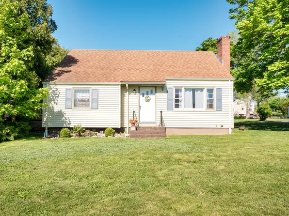 4 Wightman Place, Cromwell, CT 06416