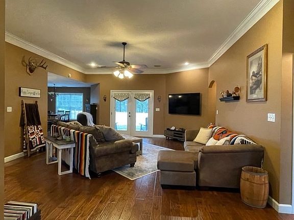 3rd image of 7585 Kayla Dr