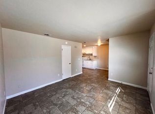 411 S 6th Ave APT 1, Oakdale, CA 95361