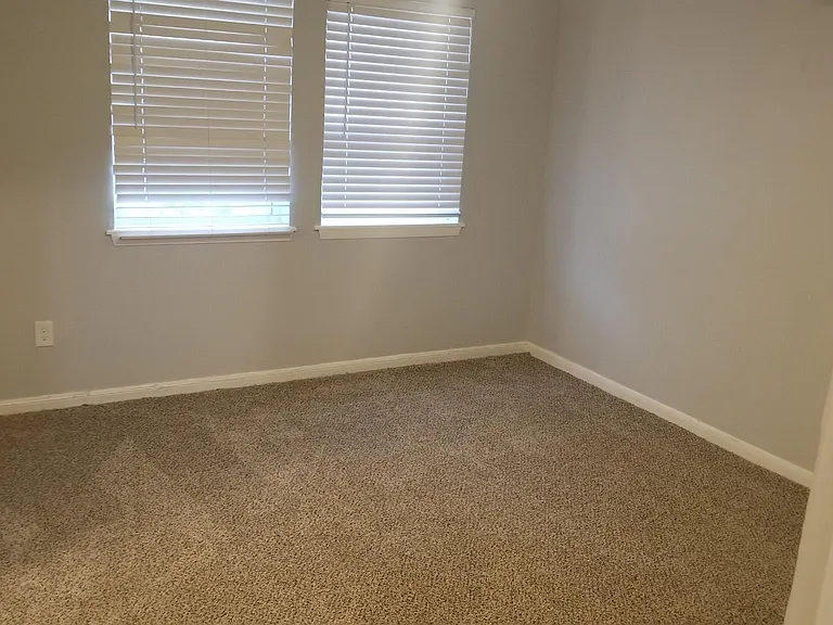 12435 W Village Dr #B — Photo 10