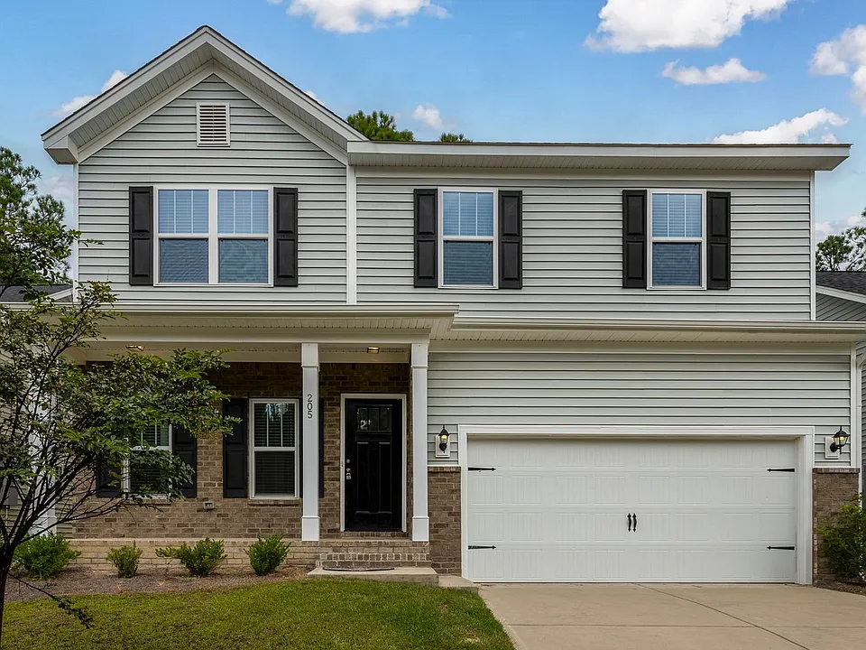 205 Long Iron Ct