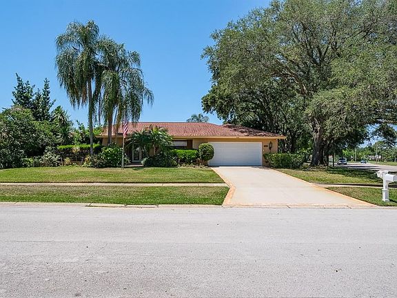 2nd image of 2894 Knollwood Ct