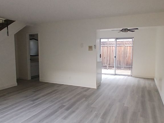 3rd image of 1648 Hollenbeck Ave #I
