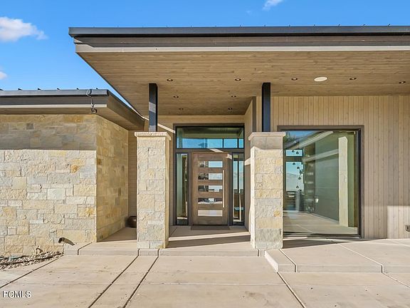 5th image of 9125 N Promontory Summit Dr