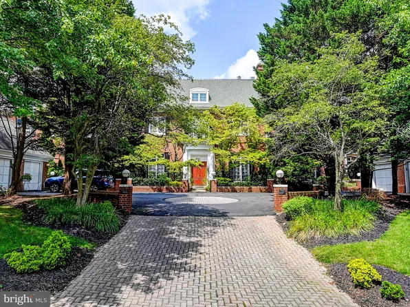 26 Bellchase Ct Unit D, Baltimore, MD 21208