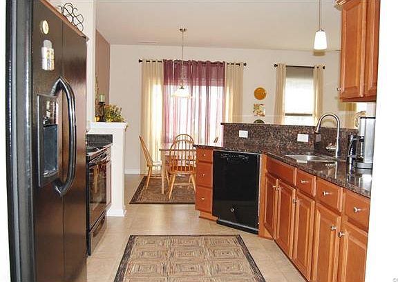 3rd image of 9033 Annex Ln Unit Na