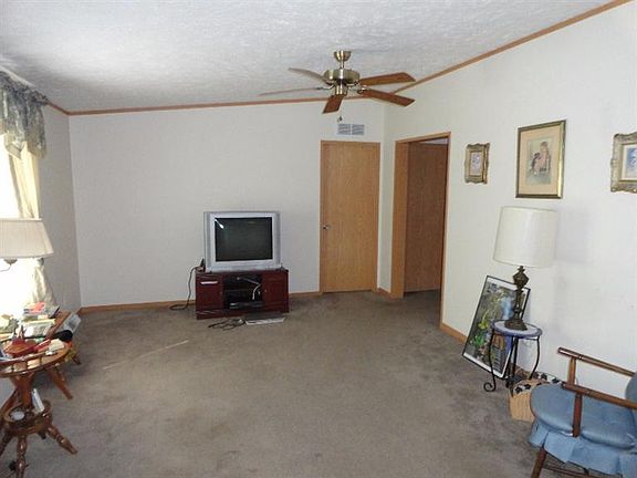 4th image of 6625 S Lombardy Ln