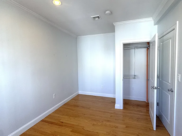 7 Knowlton St #2 — Photo 12