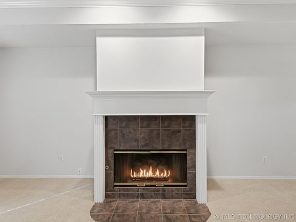 5th image of 505 N Sweet Gum Ave