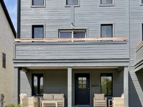 2320 Greenway Trail Ann, Arbor, MI 48104