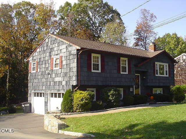 2nd image of 34 Wilkes Rd