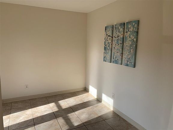 2nd image of 8914 Gauguin Dr