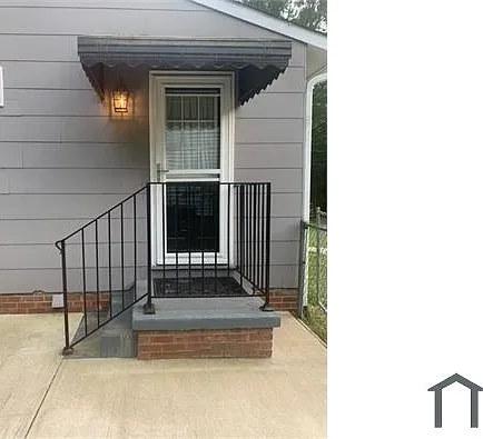 3 bed, 850 sqft, $1,895 — Photo 3