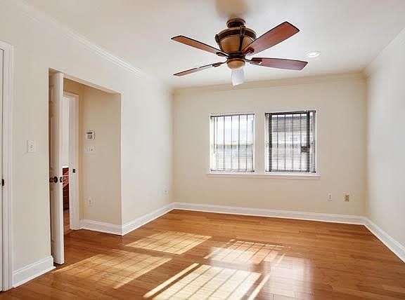 3rd image of 1004 Charbonnet St