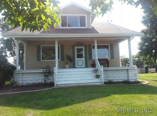 2030 Staunton Rd, Gillespie, IL 62033