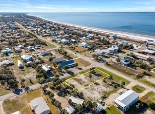 211 Pineda St, Port Saint Joe, FL 32456