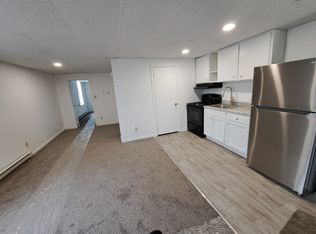 10 Lobachsville Rd #4, Fleetwood, PA 19522