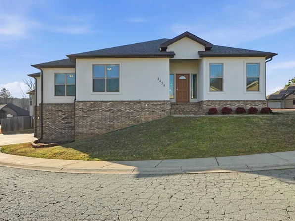 3458 Garden Club Dr, Bryant, AR 72022