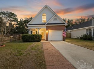 225 Wildflower Ln, Pensacola, FL 32514