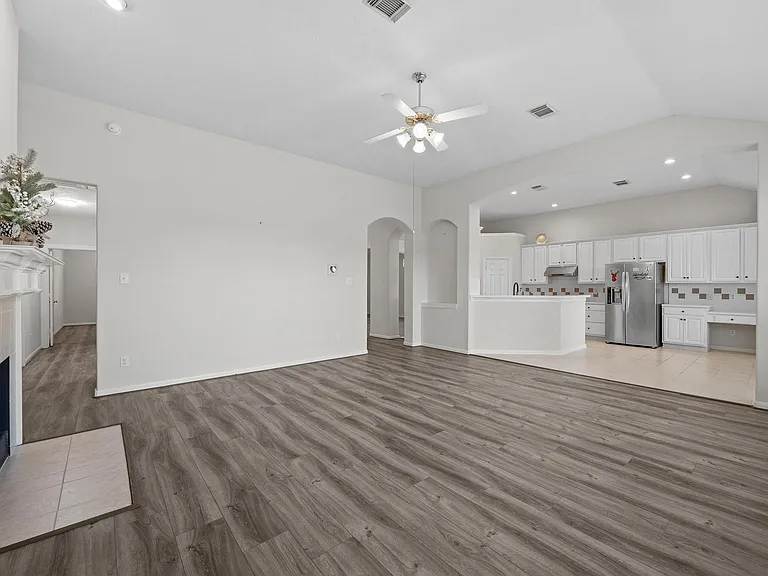 23818 Indian Hills Way — Photo 12