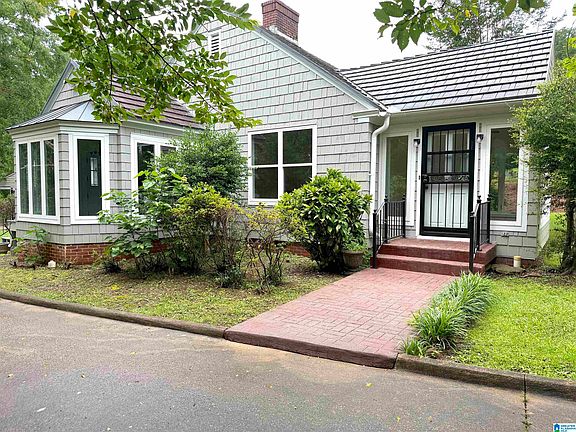 2nd image of 527 Rockridge Ave