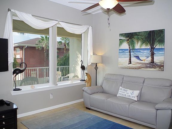 5th image of 5909 Padre Blvd