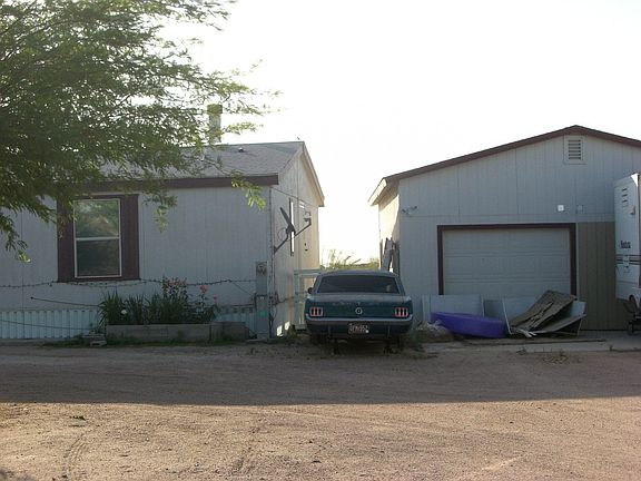 front yard/garage