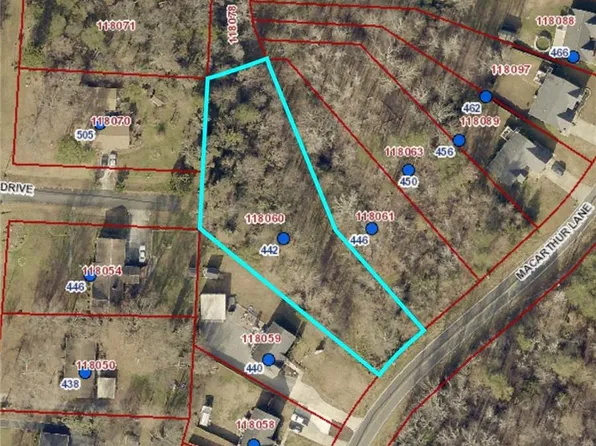 442 Macarthur Ln, Burlington, NC 27217