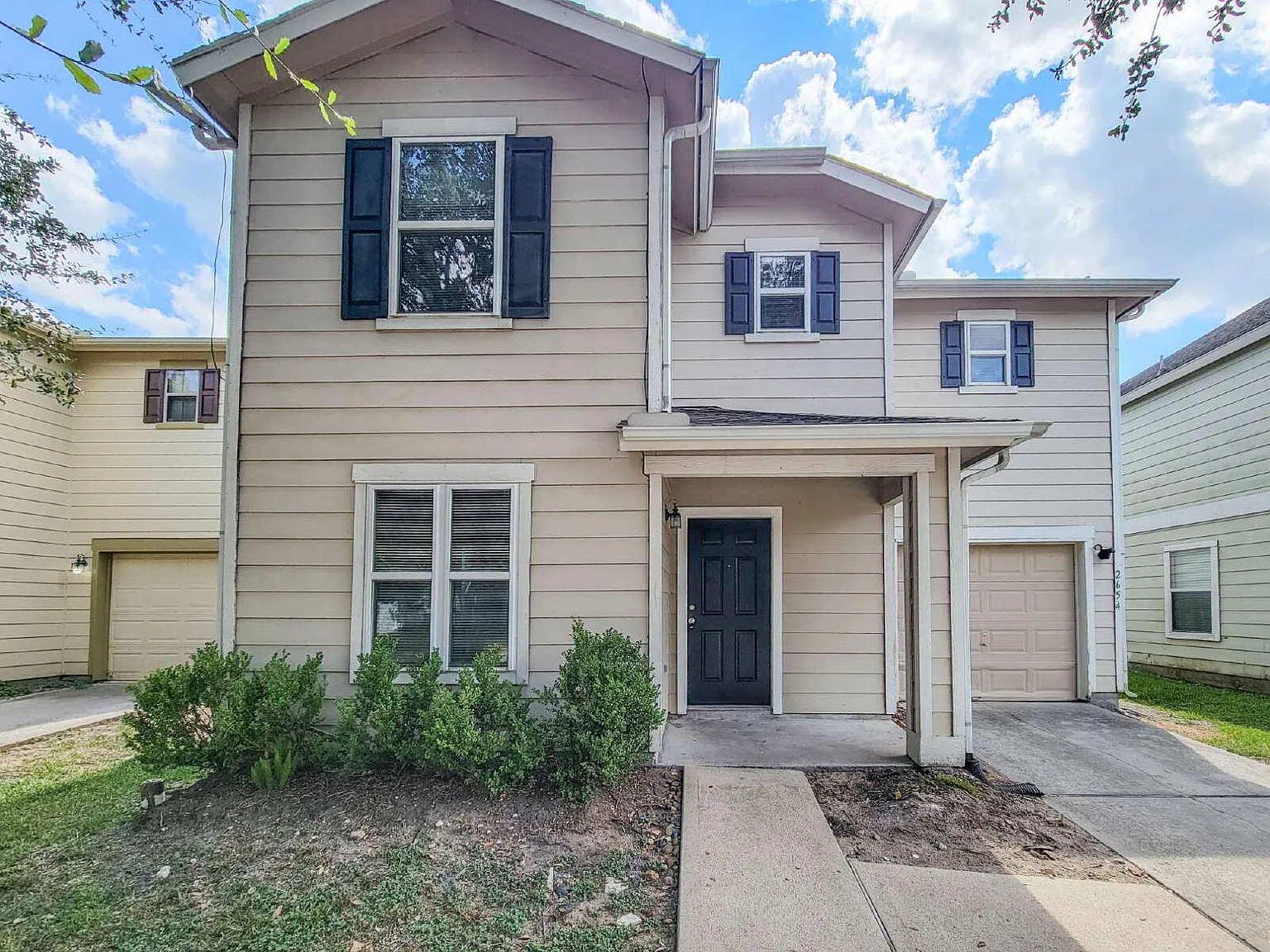 3 bed, 2.5 bath, $2,000 — Photo 3
