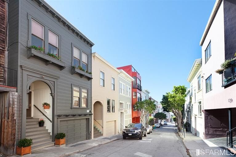 1st image of 139 Pfeiffer St