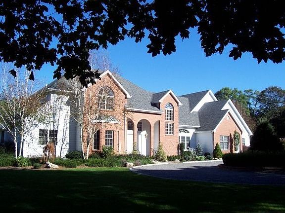 4th image of 2 Timothy Ln