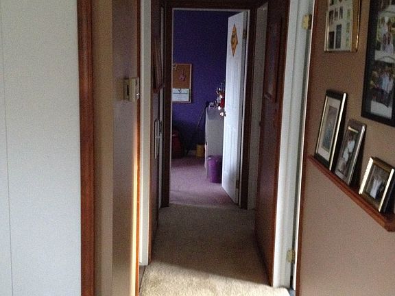 4th image of 390 Westcott St