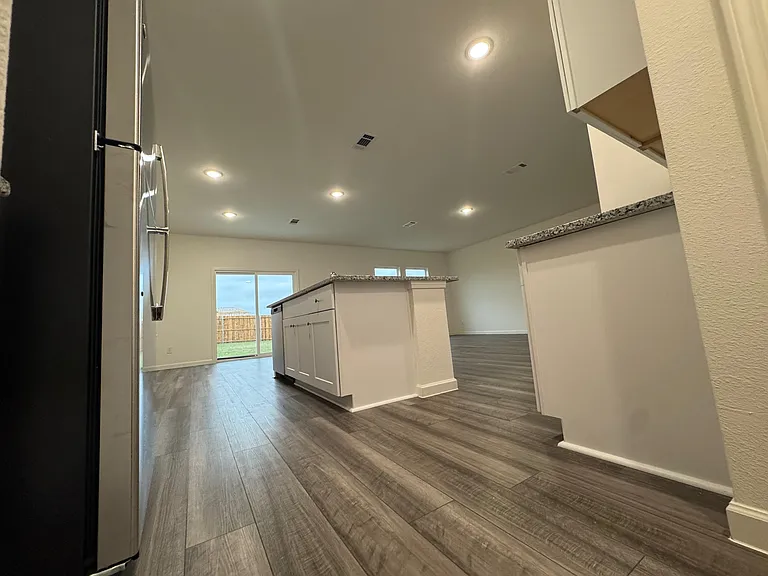 5722 Roadhouse Dr — Photo 5