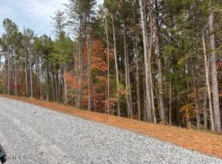 458 Cody Ln, Madisonville, TN 37354