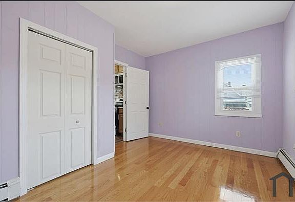 5th image of 404 Bryant St Floor 2