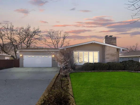 8225 Lakewood Ave, Gary, IN 46403