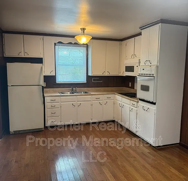 3828 Boatner Dr — Photo 3