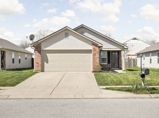 15373 Ten Point Dr, Noblesville, IN 46060