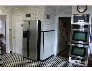 3rd image of 925 Friscoville Ave