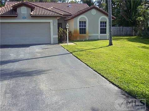 1st image of 1190 New Parkview Pl