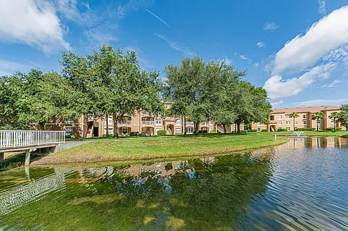 5060 Fairways Cir Photo 1
