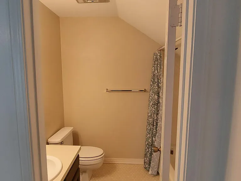 Full bath.