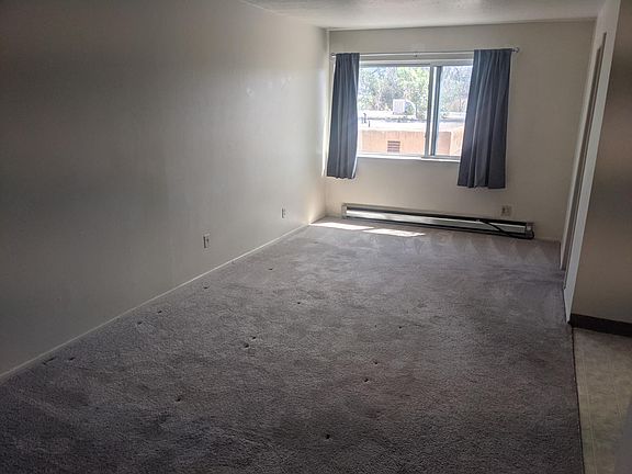 4th image of 2306 Garfield Ave SE #Vzfkubvvu