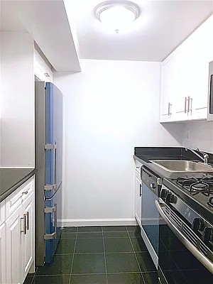 Rented by A Space Realty NY LLC | media 43