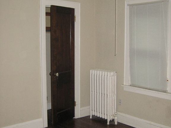 4th image of 3501 Aldrich Ave N